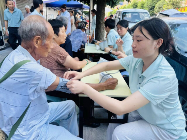 【三下乡】我的“三下乡”印记⑥｜义诊调研进云门，温情守护银发安康