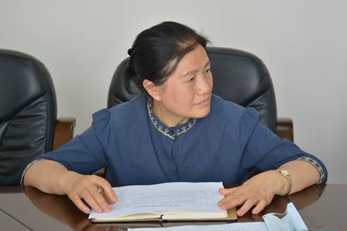 说明: G:\001杨岗\2020照片资料\20200528工会委员会会议\DSC_9032.JPG